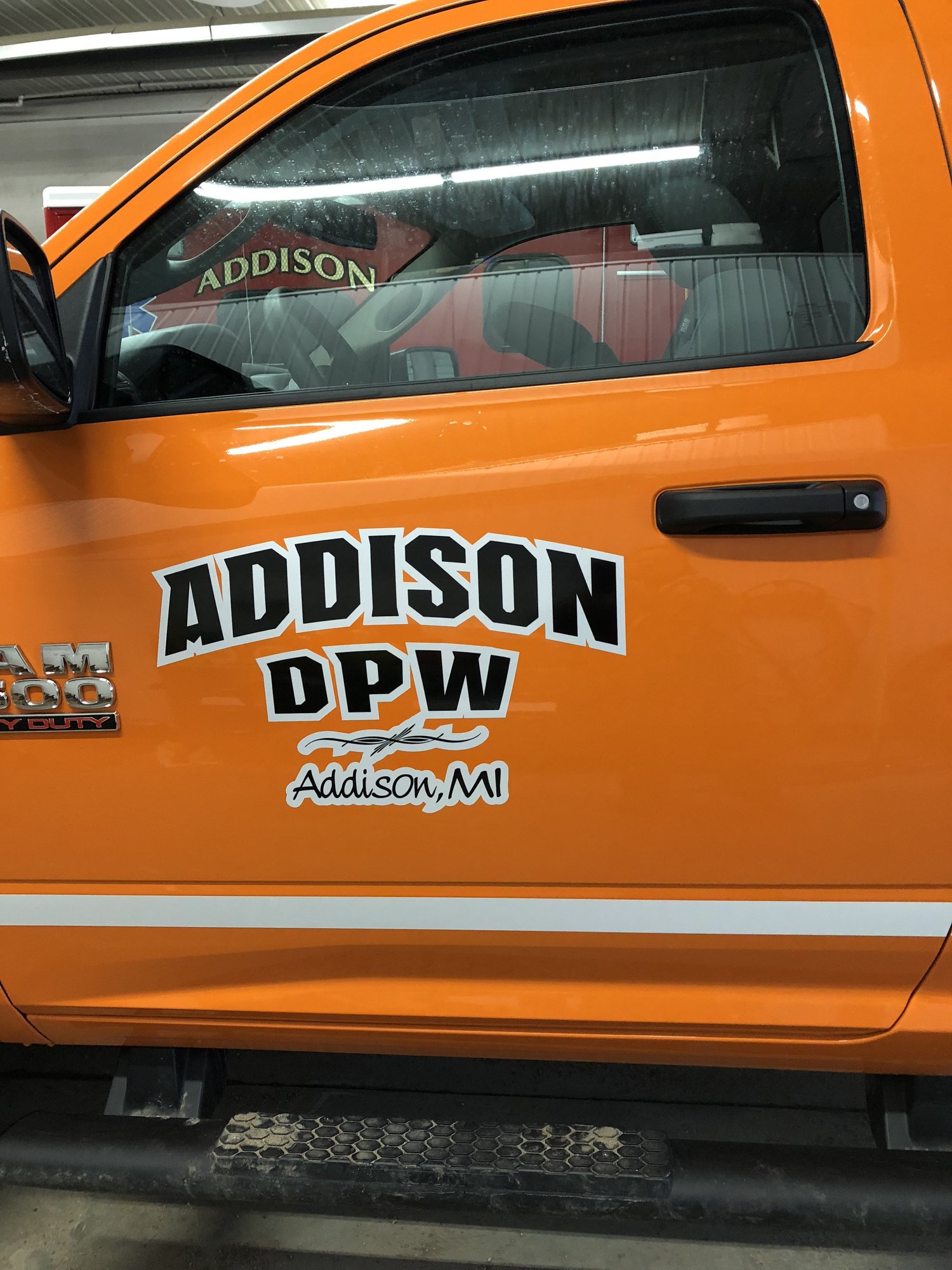Vehicle lettering by Yoder Signs & Designs, project 25