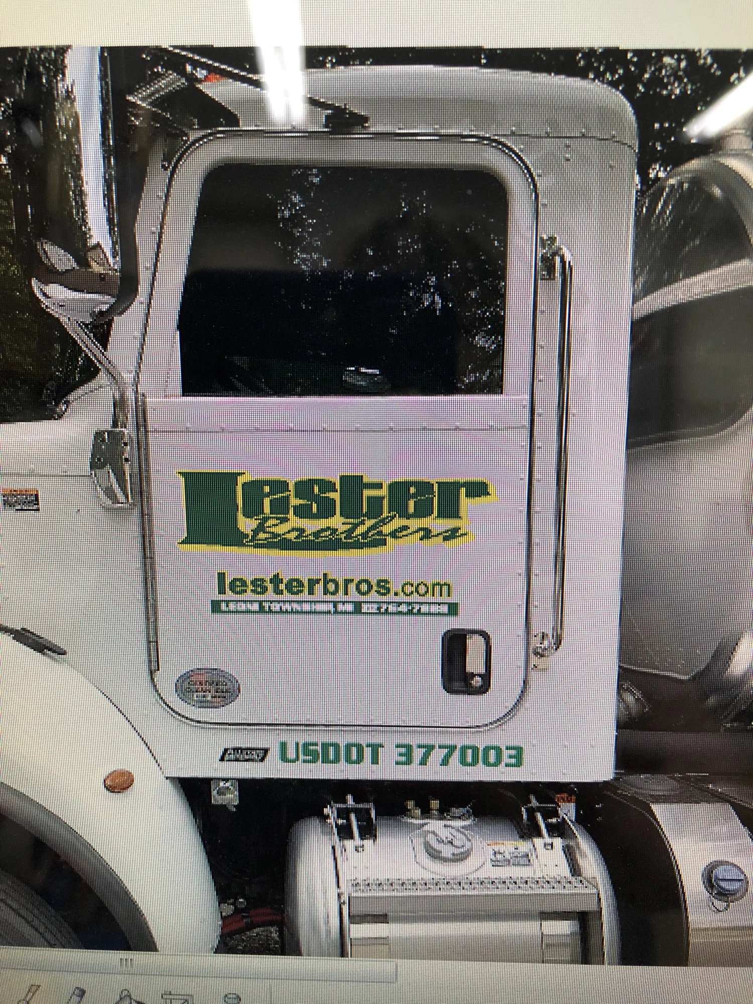 Vehicle lettering by Yoder Signs & Designs, project 18